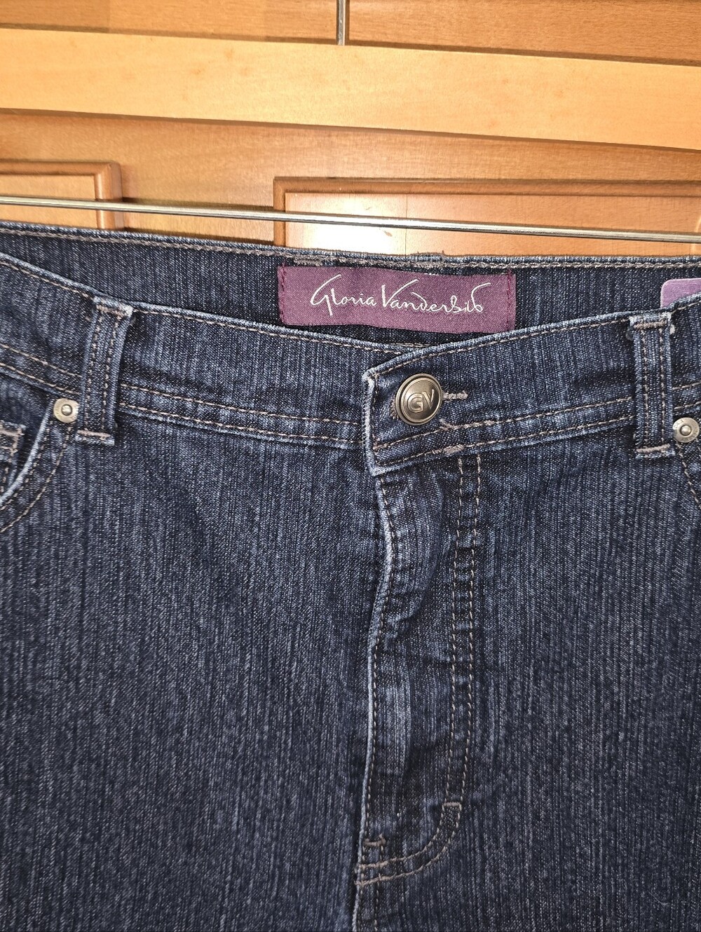 Gloria Vanderbilt Dark Blue Straight Leg Jeans - Picture 4 of 6